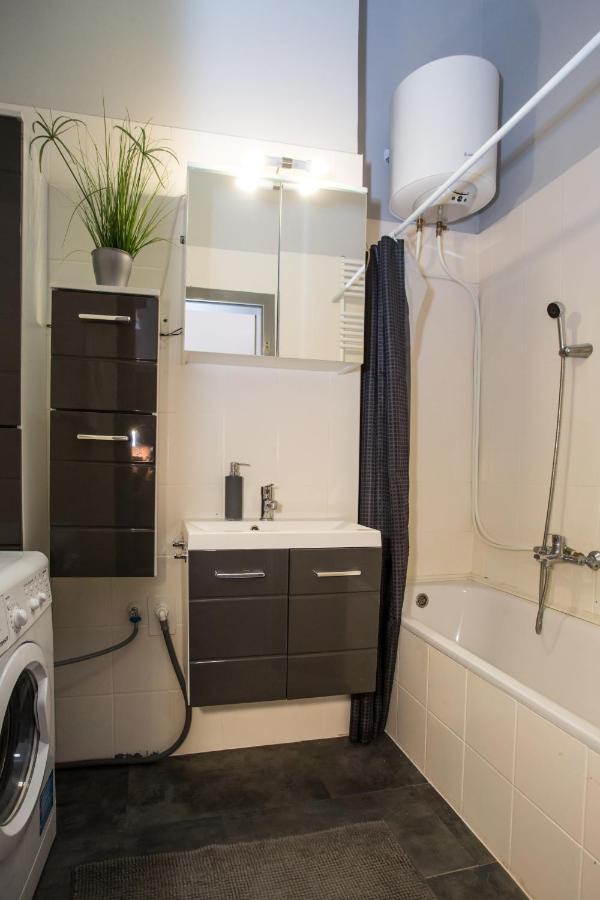 Aradi Apartment Budapest Eksteriør bilde